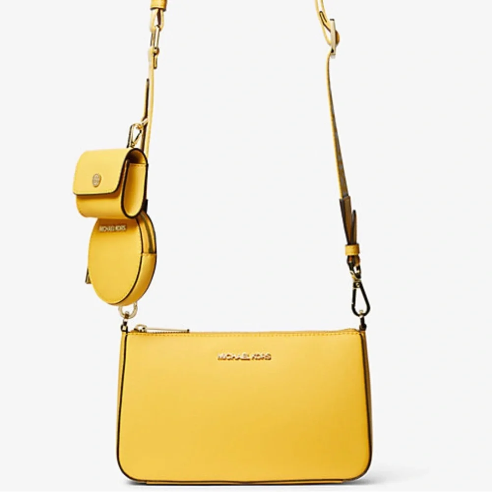 MICHAEL KORS Jet Set Saffiano Leather Crossbody Bag with Case Apple Airpods Pro®